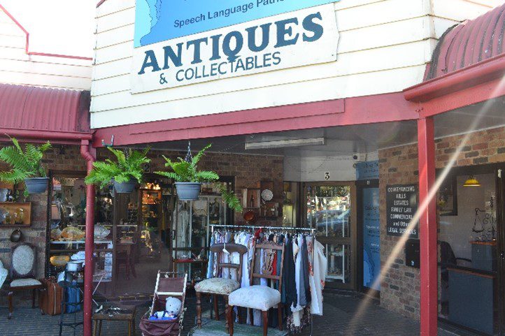 KD’s Antiques and Collectibles