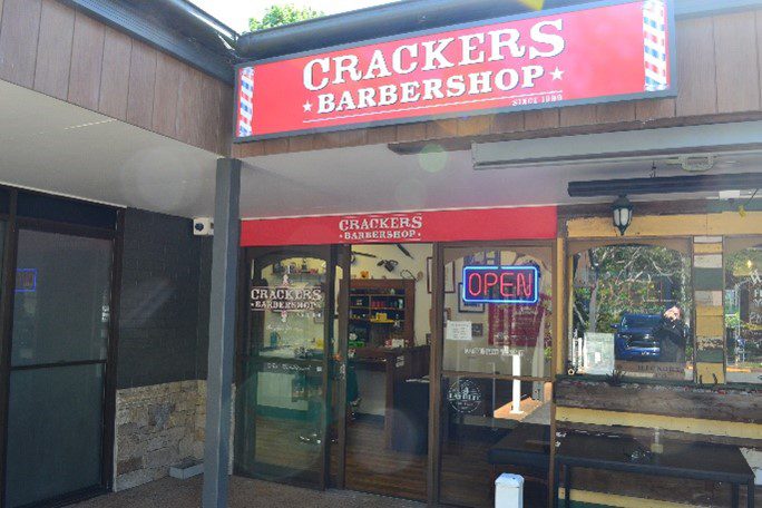 Crackers Mens Barbershop